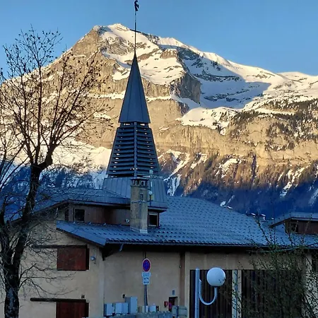 Appartement Accueillant A Les Carroz, 27 M², Vue Montagne *