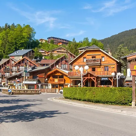 Accueillant A Les Carroz, 27 M², Vue Montagne