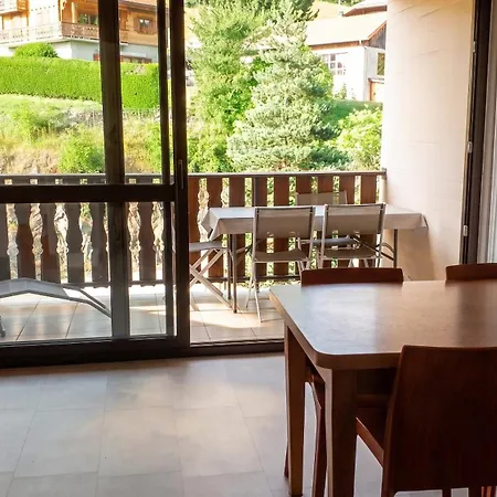 Accueillant A Les Carroz, 27 M², Vue Montagne *