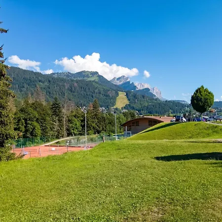 Accueillant A Les Carroz, 27 M², Vue Montagne